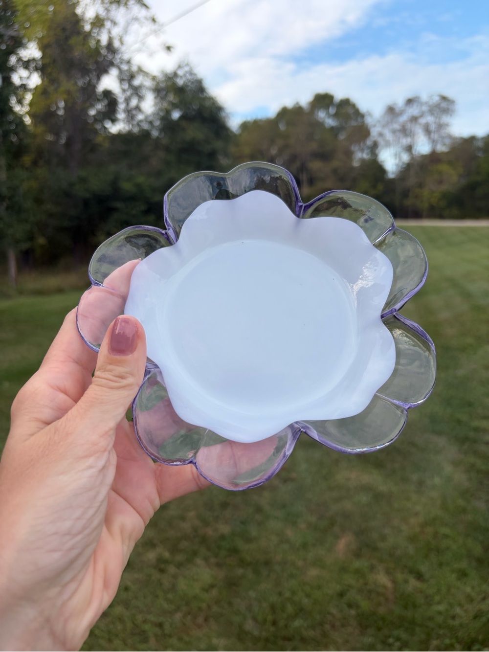 Anthropologie Purple And White Whimsy Boho Floral Trinket Ring Dish Two Tone 6”